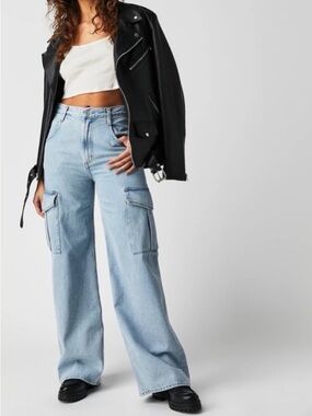 Agolde Light Blue Wide-Leg Cargo Jeans